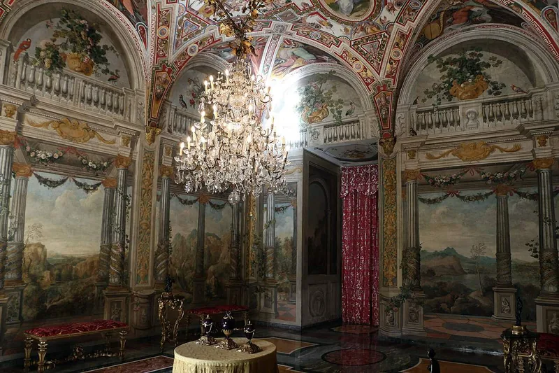 The Dughet room in the Princess Isabelle apartment, landscapes painted straight onto the walls between the windows